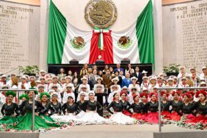 NOV13NOV2025RECONOCIMIETNOMARCHA1