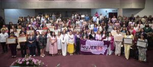 NOV06MAR2026MUJERESSUR1